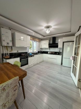 Atatürk Mahallesi Mavera Park Sitesinde Satılık Daire