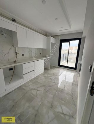 Yeni Bina'da Kapalı Mutfak Sıfır 3+1 Daire