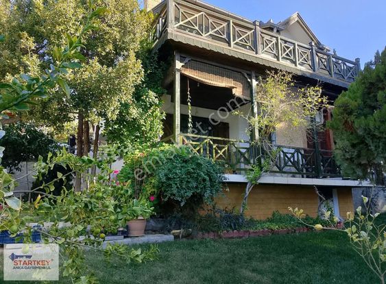 Startkey Ankadan Pelitköy Sahilinden Satılık Villa