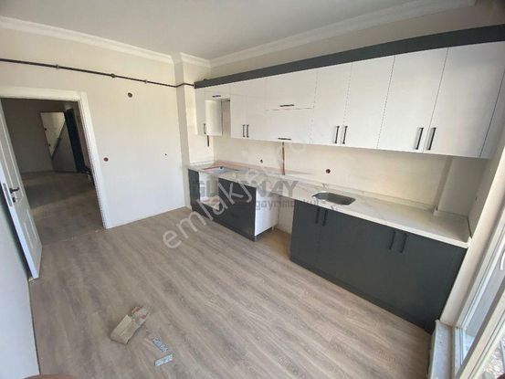 Güvenay - Çorum Gülabibey Ekin Caddesi Üzeri Satılık Sıfır 3+1 Daire