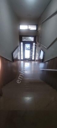 Engin Erdem Den Arin Sitesinde 3+1 Asansörlü Köşe Daire