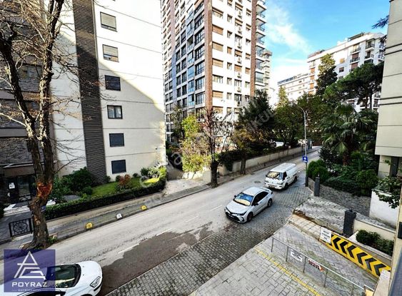 Poyraz'dan Suadiyede 6 Yıllık Binada Özel Dekorlu 2+1 Satılık