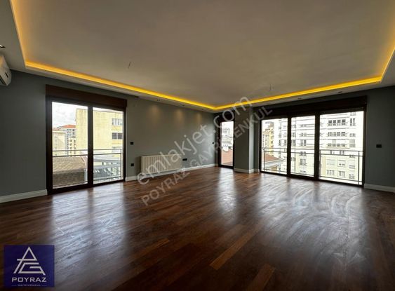 Poyraz'dan Caddebostan Bağdat Caddesine Yakın 130 M2 Net 3+1