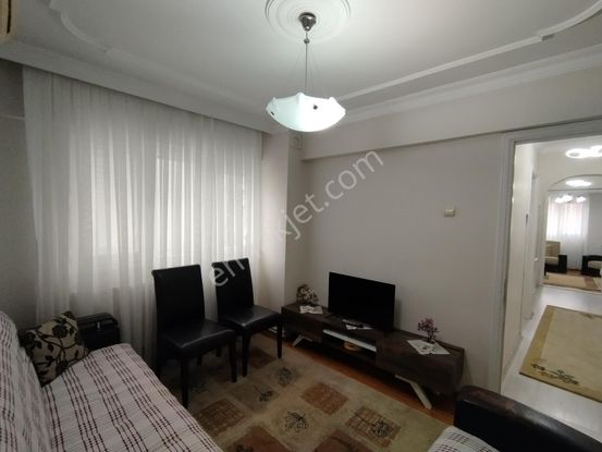 Bornova Pınarbaşı'nda Satılık 2+1 Daire