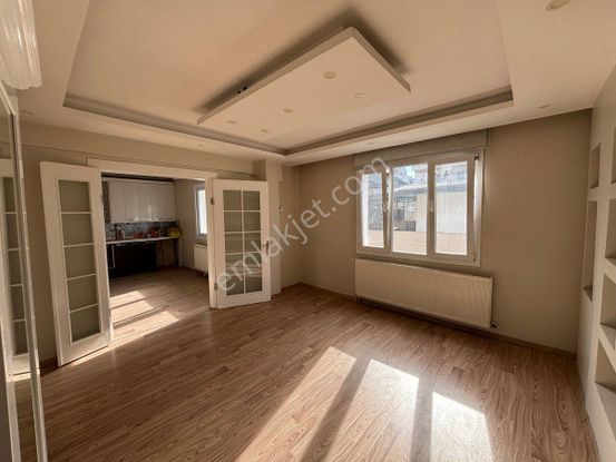 Re/max Target’tan Kiralık 3+1 Daire