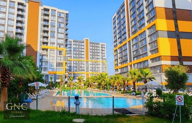 Ekpa 1207 Sitesi'nde 5. Kat Site İçi Manzaralı 1+1 Kiralık Daire