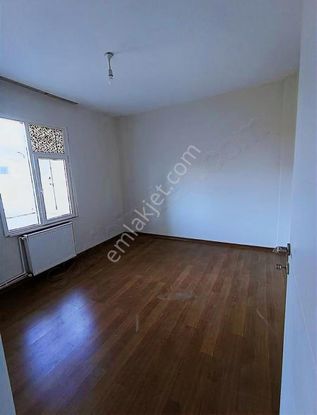 Yeni Tadilatlı Çift Cephe Açık Daire