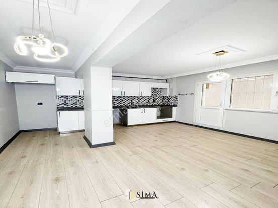 Meydana 3 Dk Krediye Uygun 5+2 Dubleks Ana Cadde Üzeri Fırsat!!!