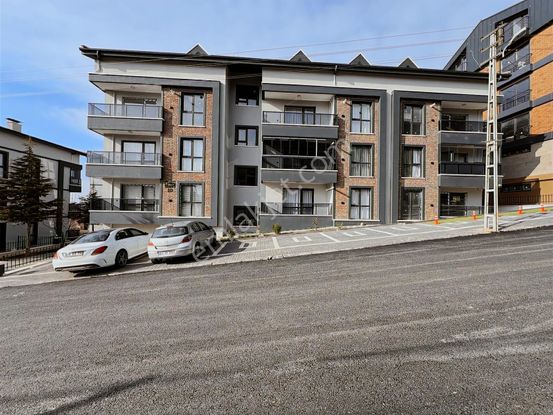 Cb Erva'dan İncek Taşpınarda 1+1 Full Eşyalı Kiralık Daire