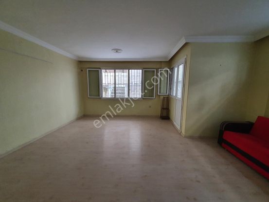 Vatan Mahallesi'nde 3+1 Hastane Ve Hatay Caddesi Yakını Daire