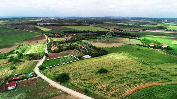 Silivri Fener Mahallesinde Evlerin Arasında 217 M2 Arsa
