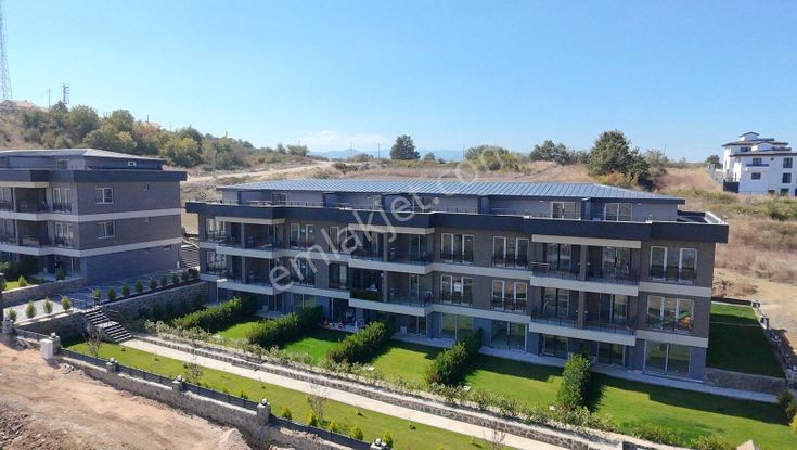 Yalova Merkez Manzaralı Teraslı Dubleks (site) 3+1+ebeveyn Suite