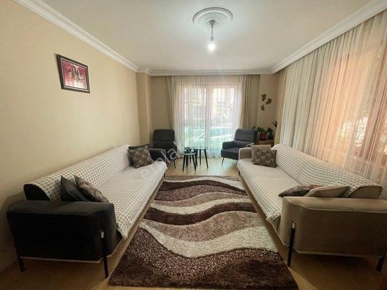 Adnan Kahveci Metroya Yürüme Kredi Limitsiz 2+1 İskanlı - Balkonlu