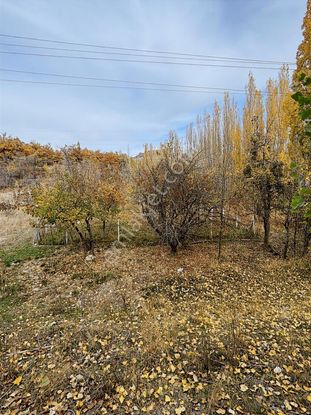 Meram Erenkaya Mh Satılık 557 M² Müst Bahçe Teli Çevrili