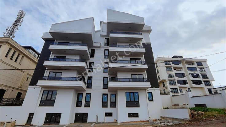 Turyap Çiftlikköy'den Bayraktepe'de Satılık 5+1 Dubleks Daire