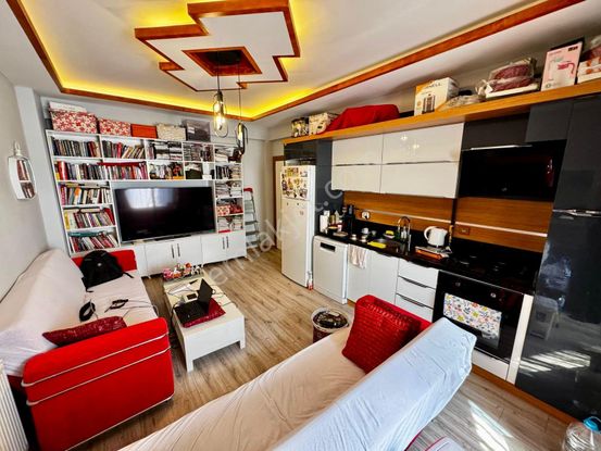 Yükselden Akçayda Satılık Lüx Ve Geniş Ön Cephe Satılık Fırsat 1+1 Daire