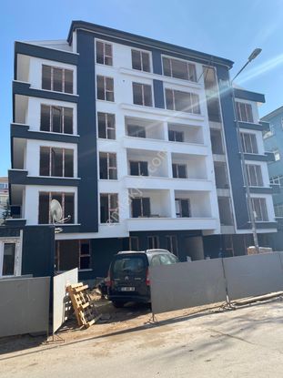 Ayrancı Güleryüz Sokak Sıfır Binada Arakatta Asansörlü, Garajlı, Satılık 1+1 Daire