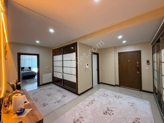 75 Mt4+1 Satılık Daire - Şehrin En Prestijli Konumunda