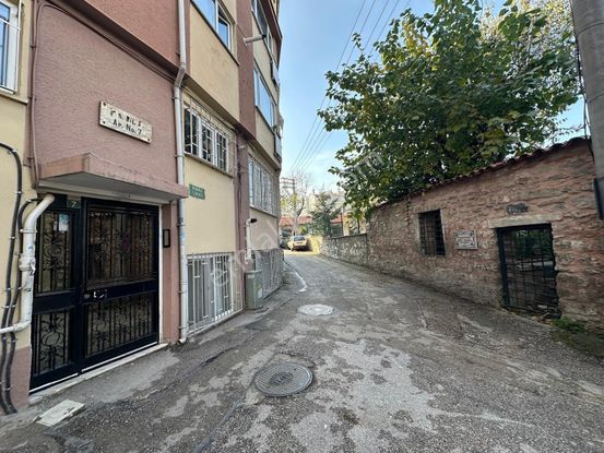 Remax Advantage'dan Merkezi Konumda 2+1 Kiralık Daire