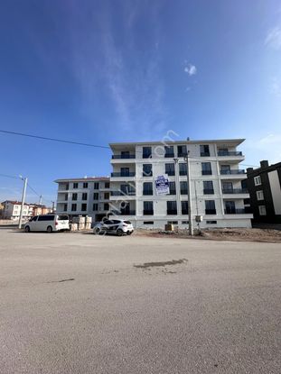 Afyon Üçok Emlaktan Mareşal F Çakmak Mah Satılık Sıfır Ultra Lüx 3+1 Daireler