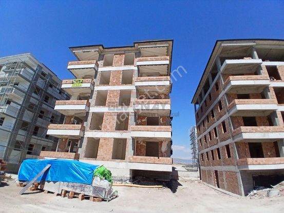 Güvenay - Çorum Ulukavak Mah. Özgürevler Mevkii Satılık 3+1 Lüks Daire