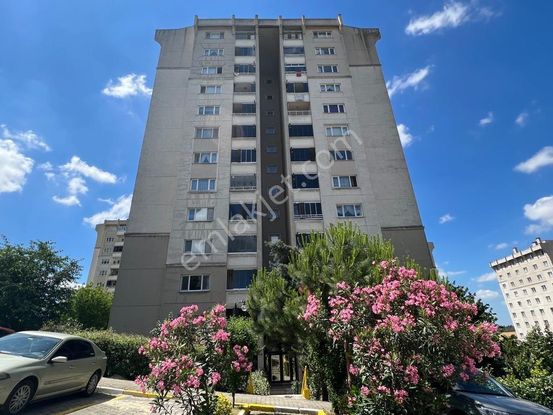 Küçükçekmece Halkalı Toki Atakent Fulya Tadilatlı Satılık Daire