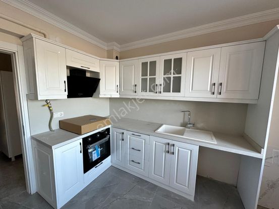 🏡 Akgedik Mahallesi Toki Evleri 🏡 ✅2+1 80 M2 4 Katlının Zemin Katı ❇️ Kapalı Mutfak Site İçi