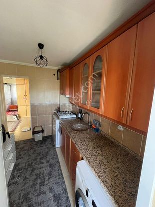 Yurtoğlu Mh Merkez'de Doğal Gazlı 3+1 120 M2 Temiz Arakat Daire