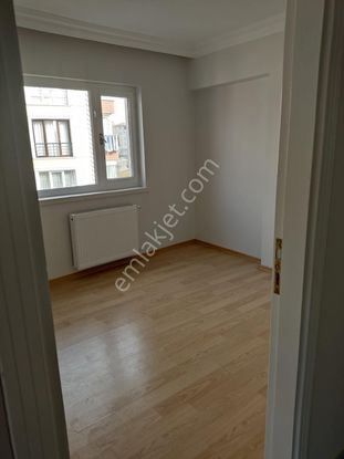 Suvari Mahallesi Köşe Cephe Park Manzaralı Daire