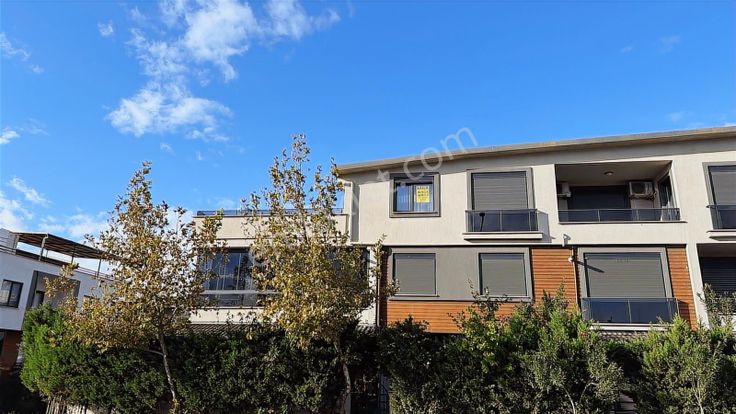 Rw Nefes'ten İskele'nin Tam Merkezinde 3+1 Eşyalı Kiralık Daire