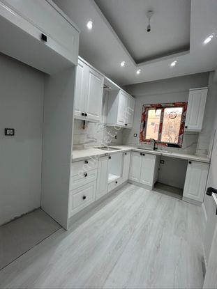 Canyapı’dan Başçeşme Mezarlığı Mevkiinde Süper 2+1