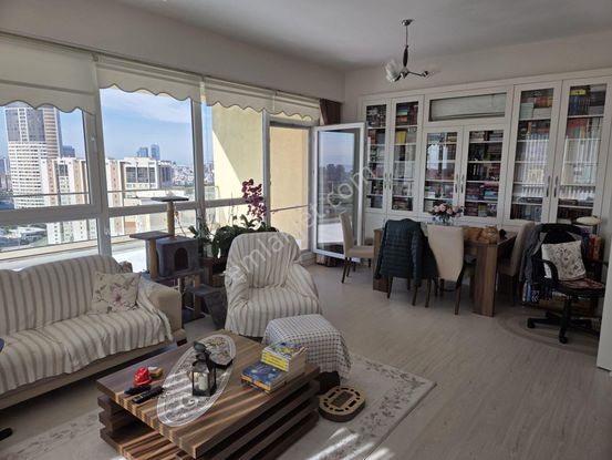 Soğanlık Yeni Mah Ebeveyn Banyolu 3+1 İskanlı Lüks Satılık Daire