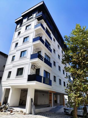 Mertcan Dan Gümüşpınar Mah Arakat 2+1 Araç Takaslı Lüks Satılık Daire