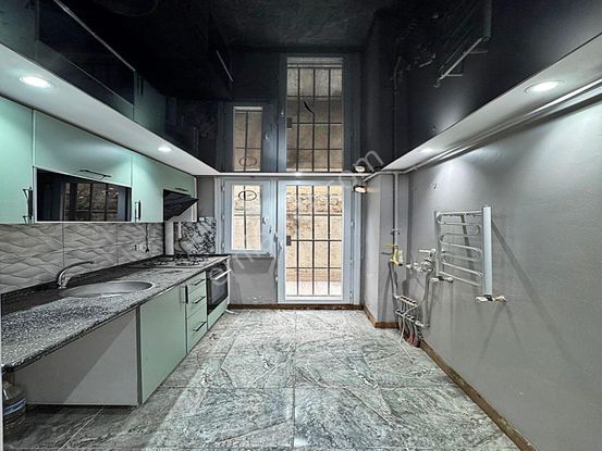 Cadde34 Yapı'dan Metrobüse Yürüme Mesafesinde Krediye Uygun Ebeveyn Banyolu 2+1 Satılık Daire!!