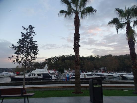 İstinye Sahilde Devlet Hastanesine Yakın Konumda 3+1 Boğaz Manzaralı İşyeri ( 1. Kat )