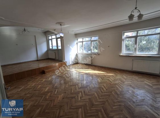 Turyap'tan Fırat Mah. Az Katlı Kiralık 3+1 (geniş & Ferah) Daire