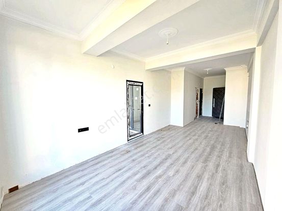 Venüs Gayrimenkul'den Kadıköy'de Önü Açık Ferah Sıfır 1+1 Satlık Daire