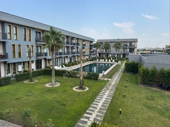 Statü Dream Suites Karaali Havuzlu Sitede Eşyalı 2+1 Satılık Dairemiz