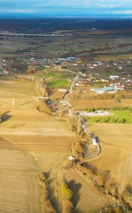 Kırklareli Babaeski Çavuşköy Köyü Otobana Cephe Gişelere Yakın Satılık Hisseli Tarla