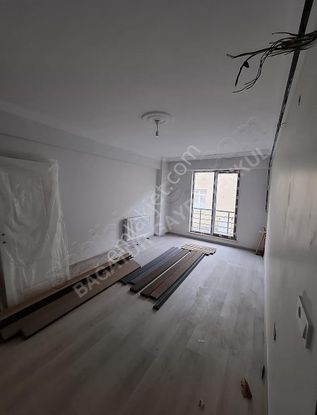 Bağatur Gayrimenkulden Satılık Amerikan Mutfaklı 2+1