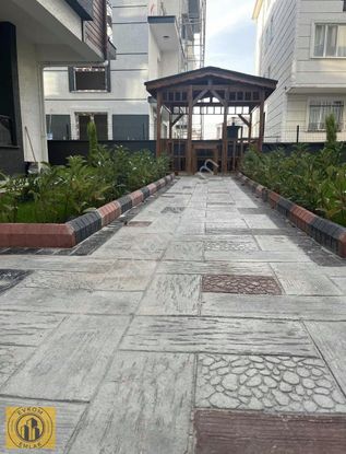 Evcom Emlaktan 1+1 Kapalı Mutfak Satılık Daire