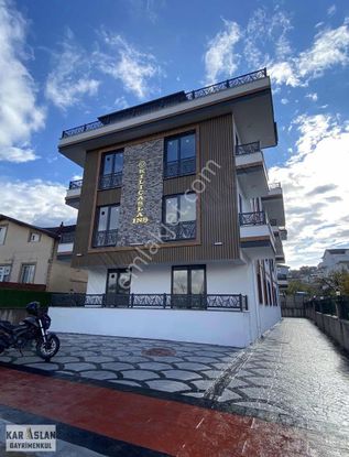 Gölcük İhsaniye Mah 2+1 Sıfır Geniş Daire