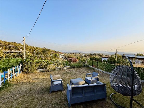 Torbalı Helvacı Da Satılık Müstakil Tapulu Köy Evi