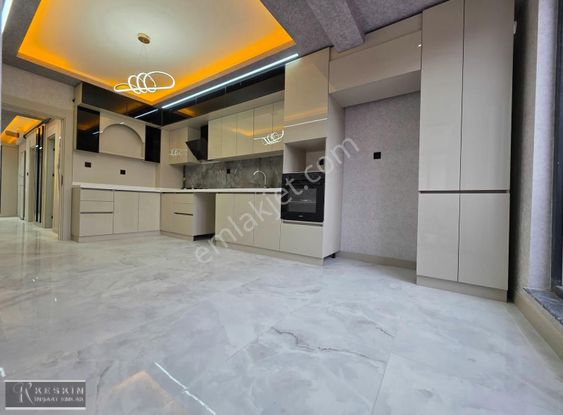 Keçiören Karakaya Mah 3+1 Full Yapılı Orta Kat Sıfır Daire