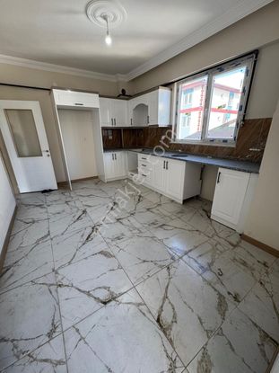 Güneş Emlaktan Cadde Üstü Satılık Sıfır Daire