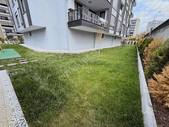 Şemikler'de Havuzlu Site İçi 2+1 Arakat Daire