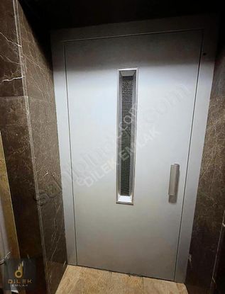 Dilek Emlaktan Kepez Denizcilik Fakültesi Yakını Satılık 3+1