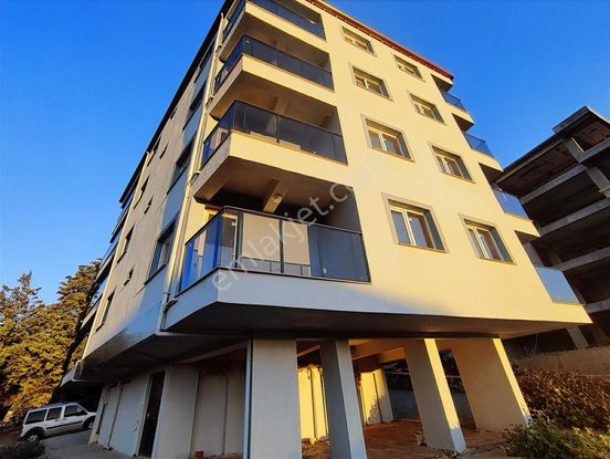 Kemalöz Mh Değirmendere Caddesi Civarı Sıfır 2+1 Daire