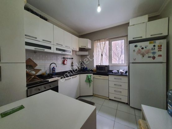 Bahçeşehir Esenkent Kamelya Evlerinde Temiz 2+1 Kiralık Daire