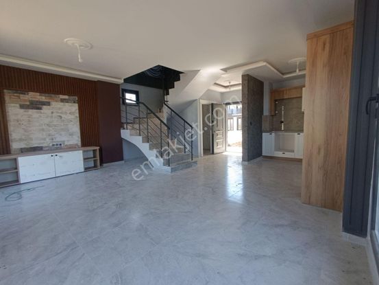 Sancak Emlak"tan Kizko Sahilden Villa